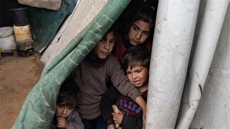 UNICEF: Gazze'de 17 bin çocuğun refakatsiz kaldığı ya da ailesinden ayrıldığı tahmin ediliyor - Son Dakika Haberleri